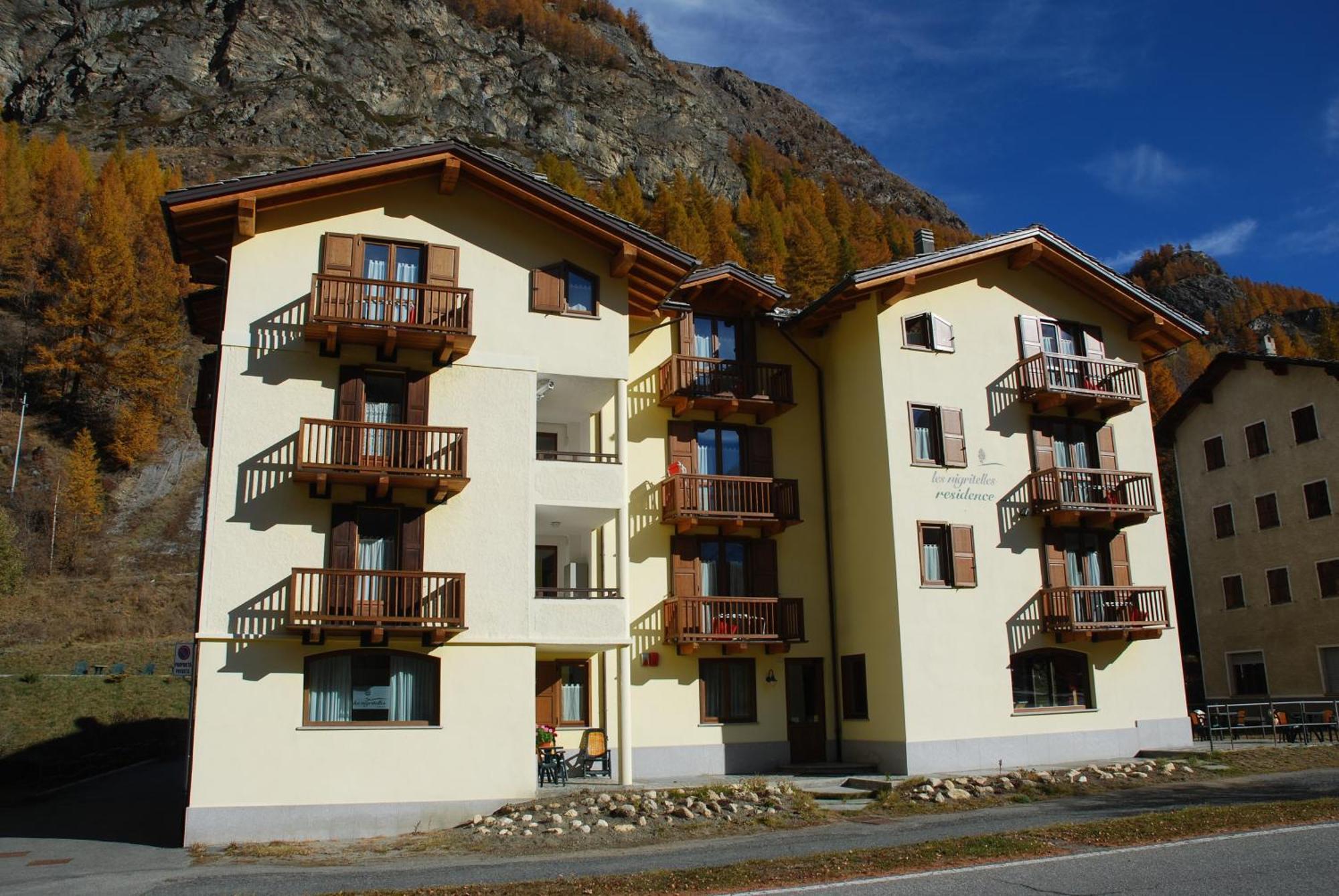 Residence Les Nigritelles Когне Екстериор снимка