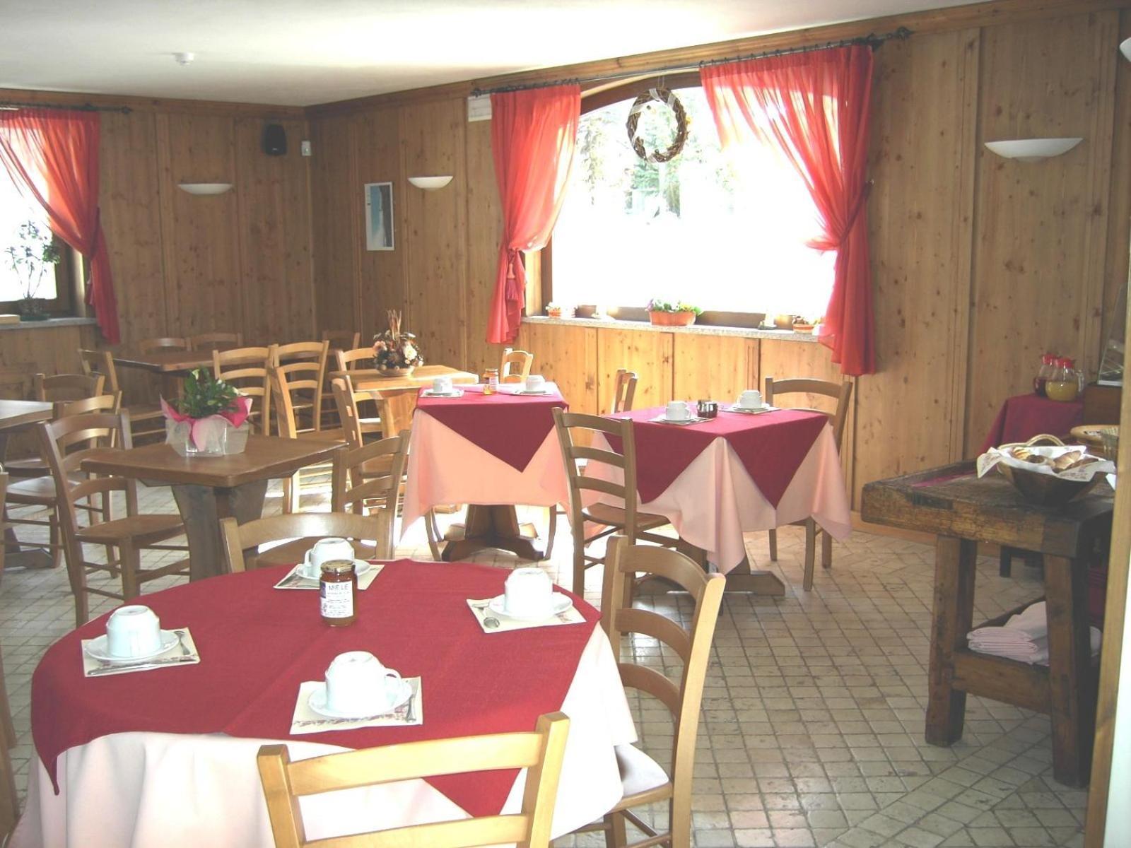Residence Les Nigritelles Когне Екстериор снимка
