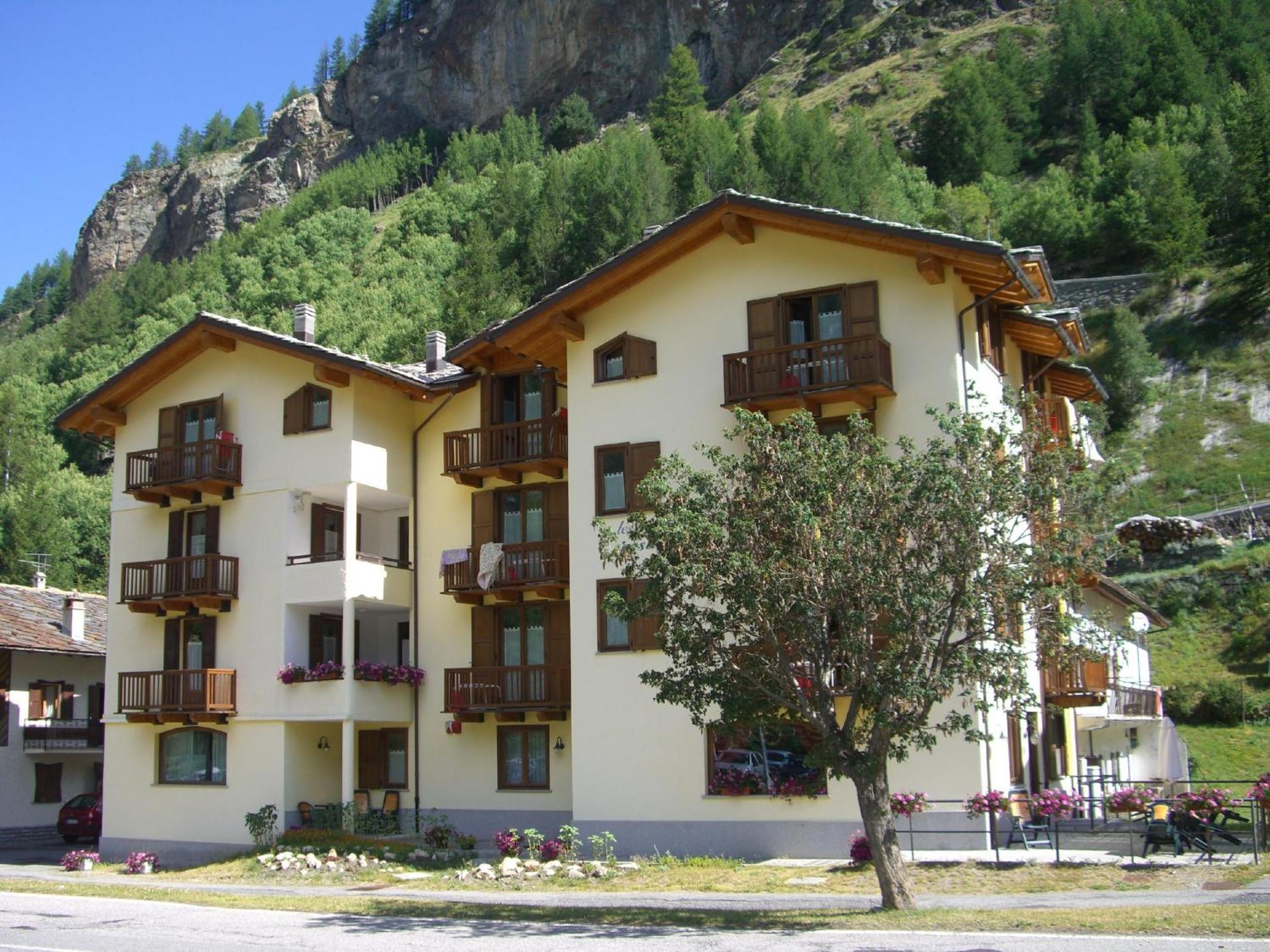 Residence Les Nigritelles Когне Екстериор снимка