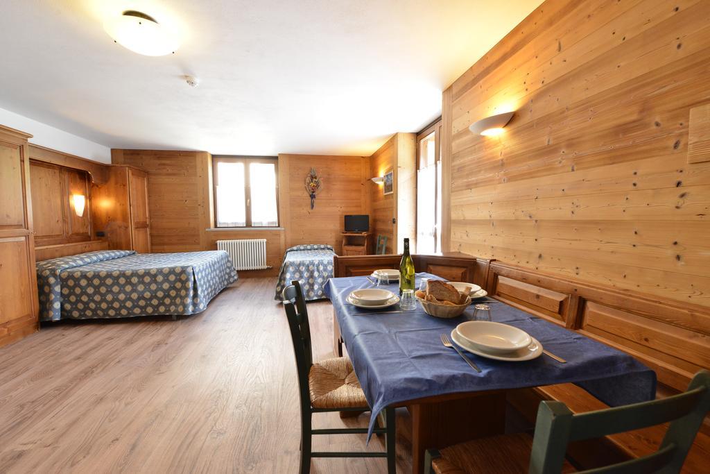 Residence Les Nigritelles Когне Екстериор снимка